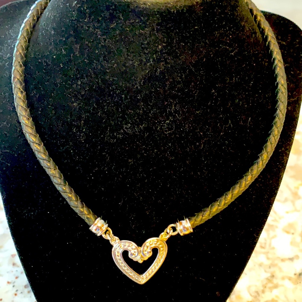 Premier Designs Heart Necklace